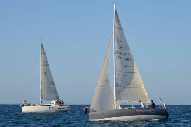 1175621_513083795437324_1422860860_n